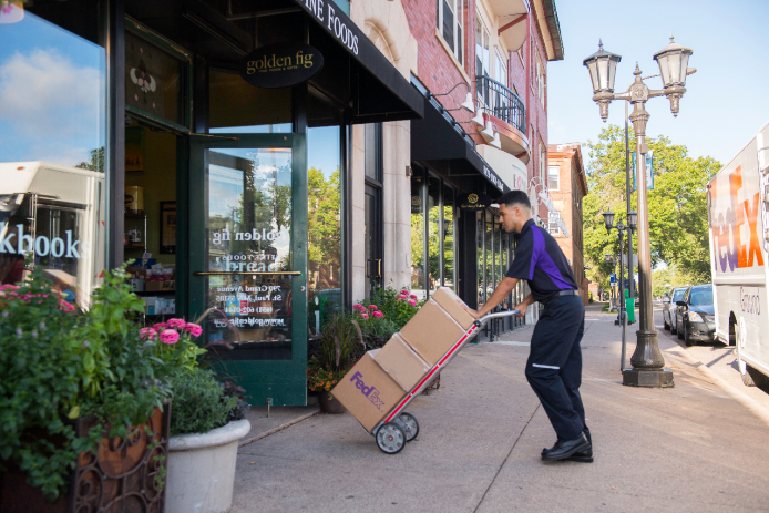 See how FedEx helps AECO Sales & Service keep field service technicians productive
