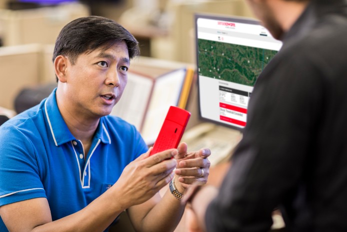 An employee explains how SenseAware in-transit monitoring works