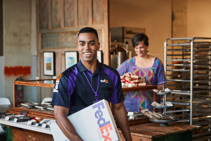 FedEx Courier