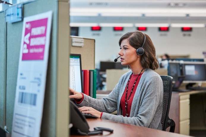 customer service woman on headset