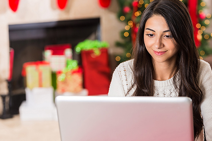 woman shopping online