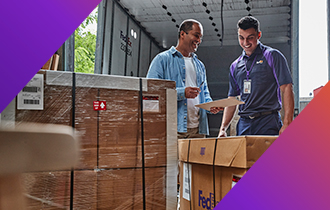 messager FedEx avec un client