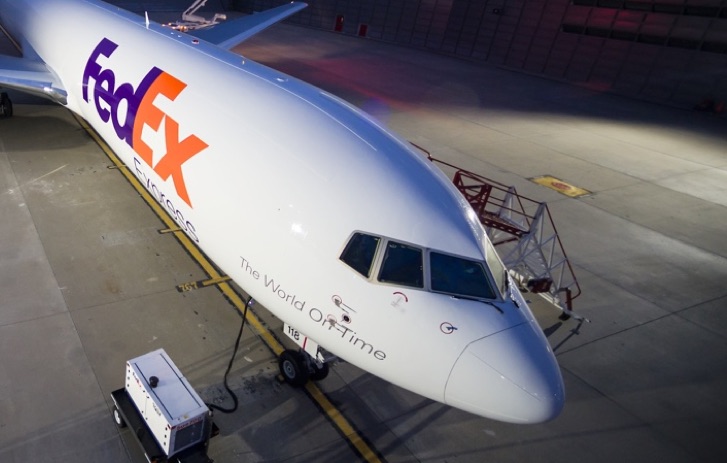 FedEx Plane