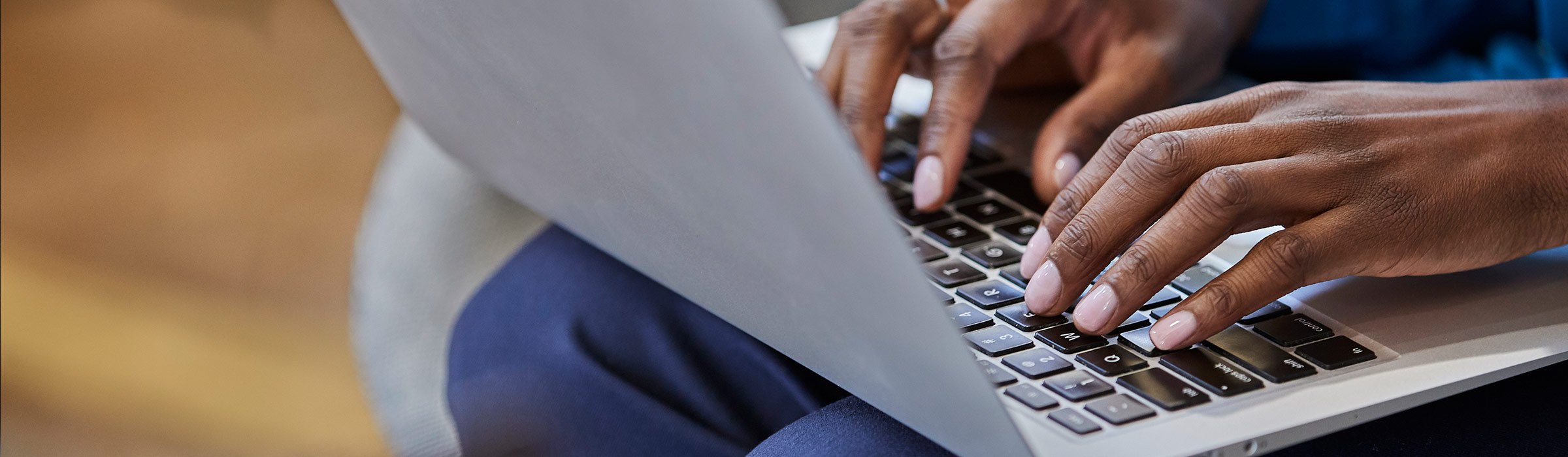 Business customer managing print orders