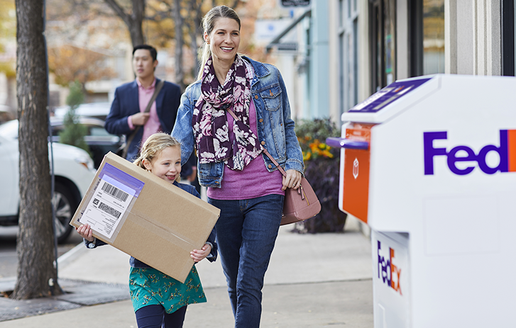 fedex express drop box size