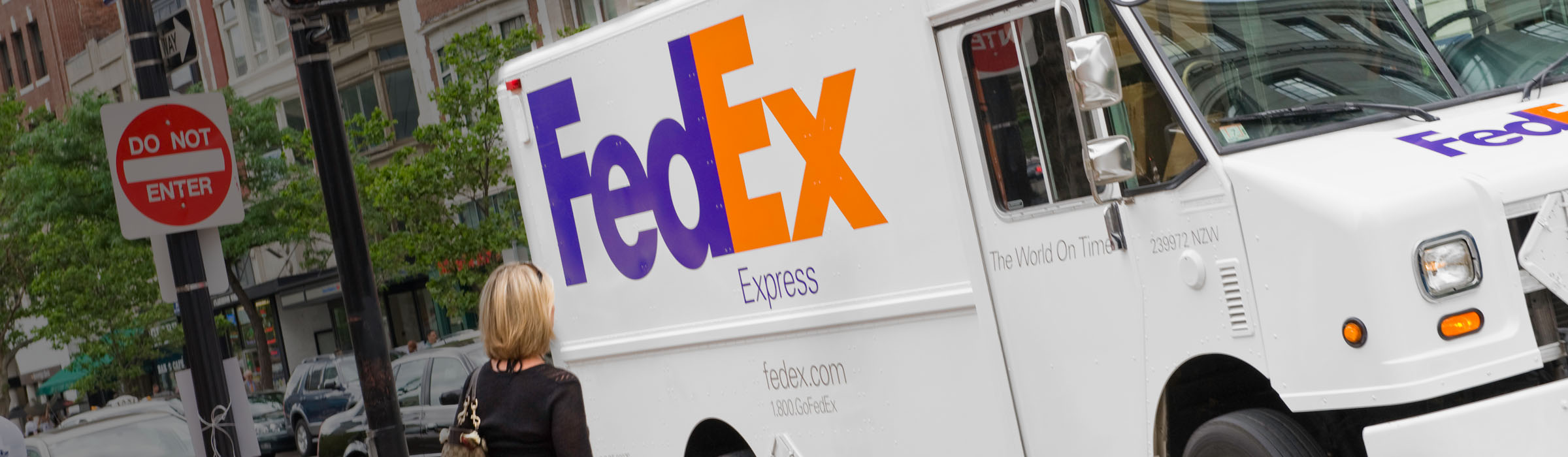 FedEx Express truck