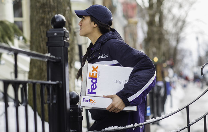 fedex delivery driver