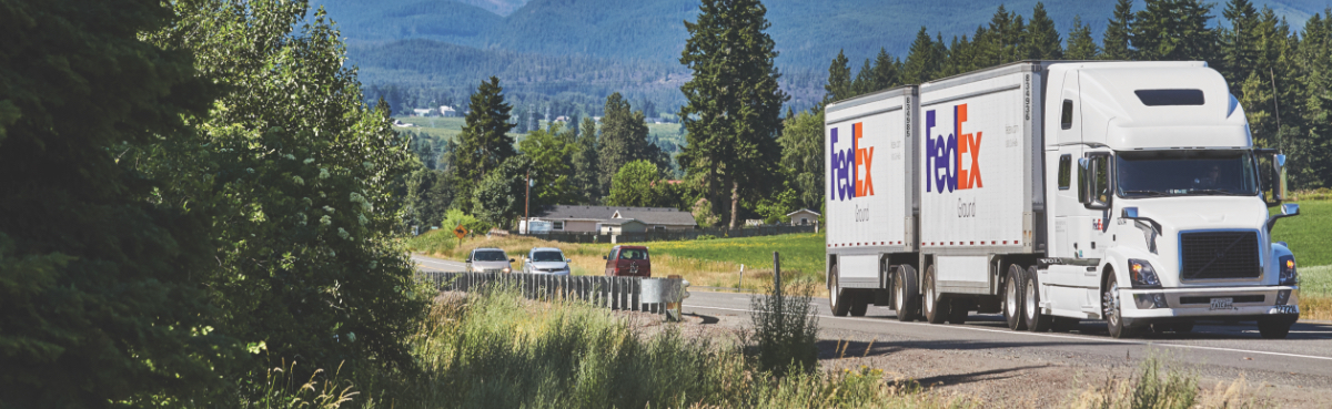 FedEx Ground truck crossing US-Canada border