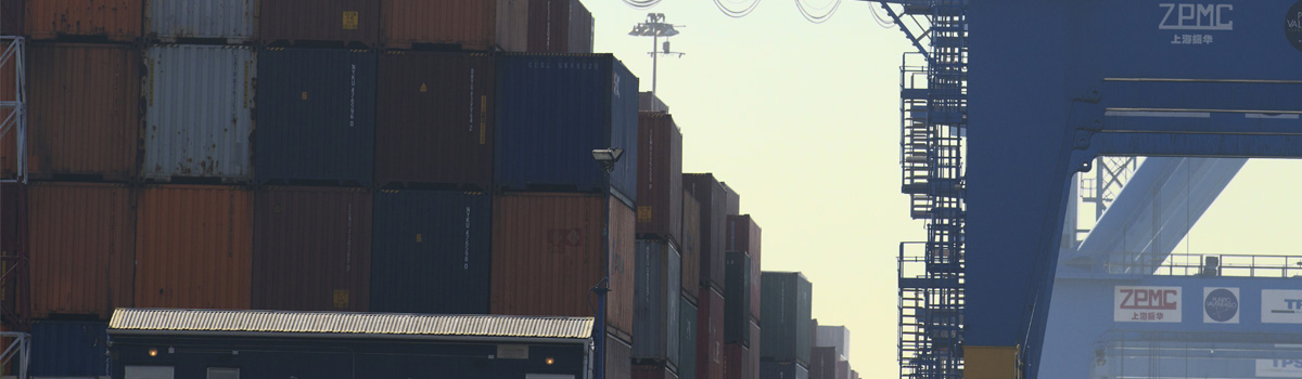 shipping containers on docks