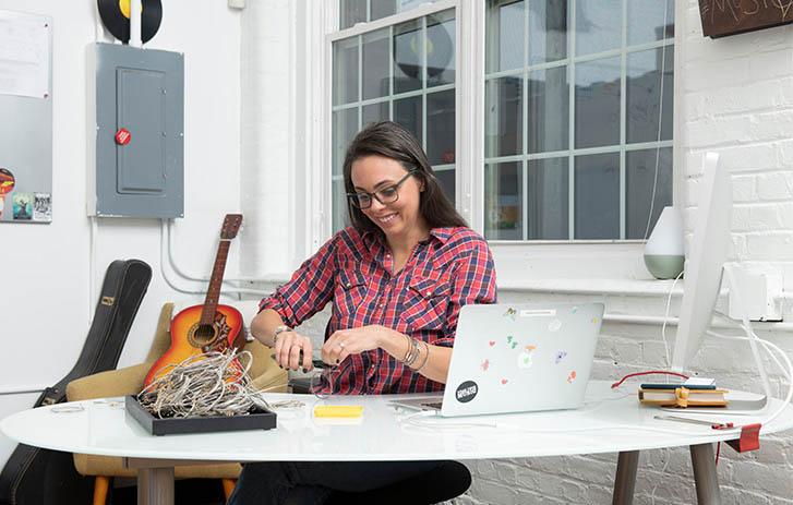 Wear Your Music owner, Hannah Garrison, 2019 Alumni Choice Award Winner