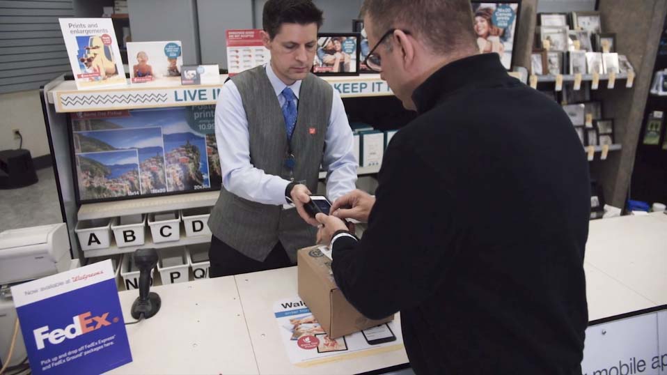Shipping a package at an FASC location