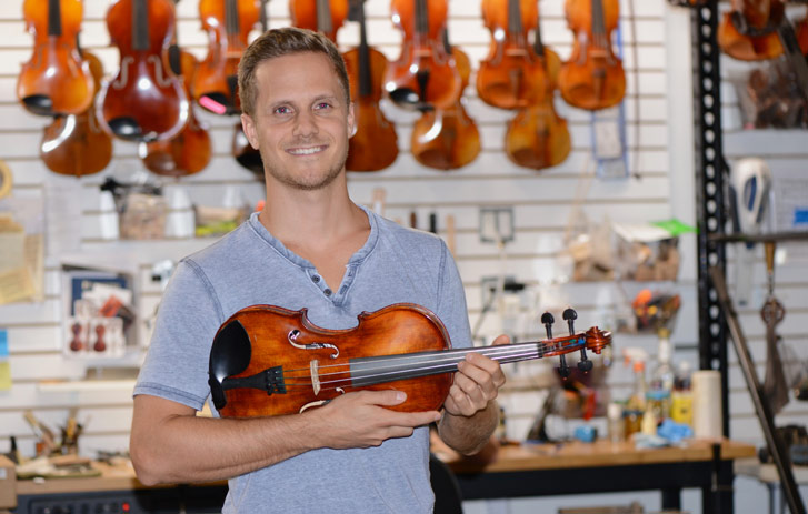 Michael Holstein of Fiddlershop