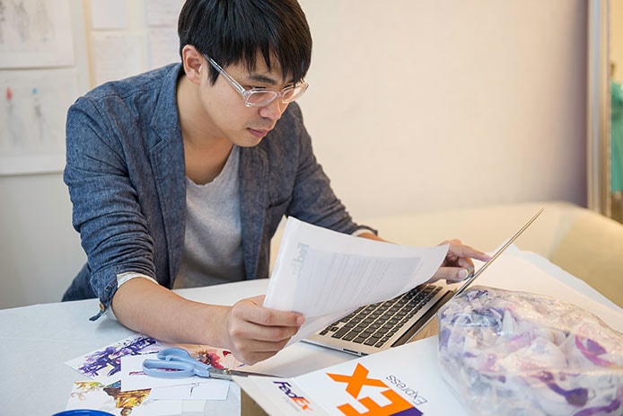 Filling out FedEx customs forms