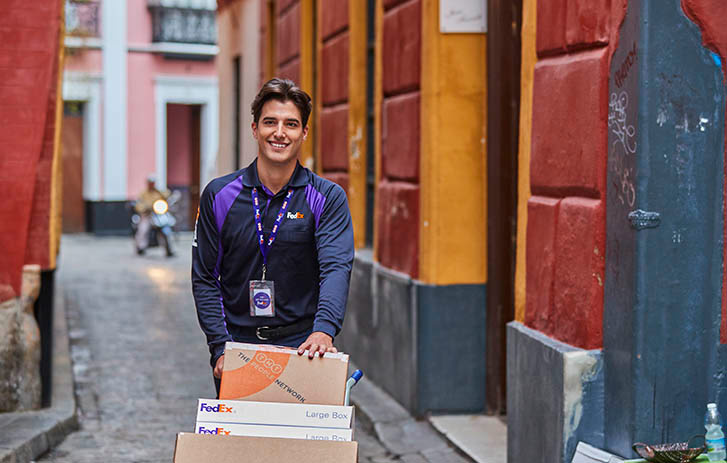 Package handler with box