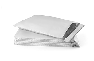 mailer poly 8.25x12 6 pack