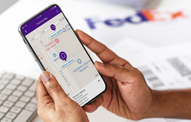 FedEx - Roxo™, our FedEx SameDay Bot, helped Rory McIlroy | Facebook